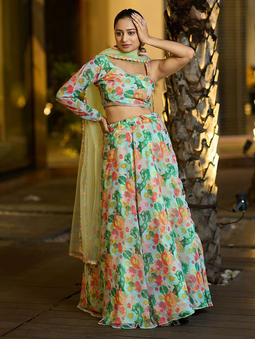 women floral semi stitched flared lehenga - 22263490 -  Standard Image - 2