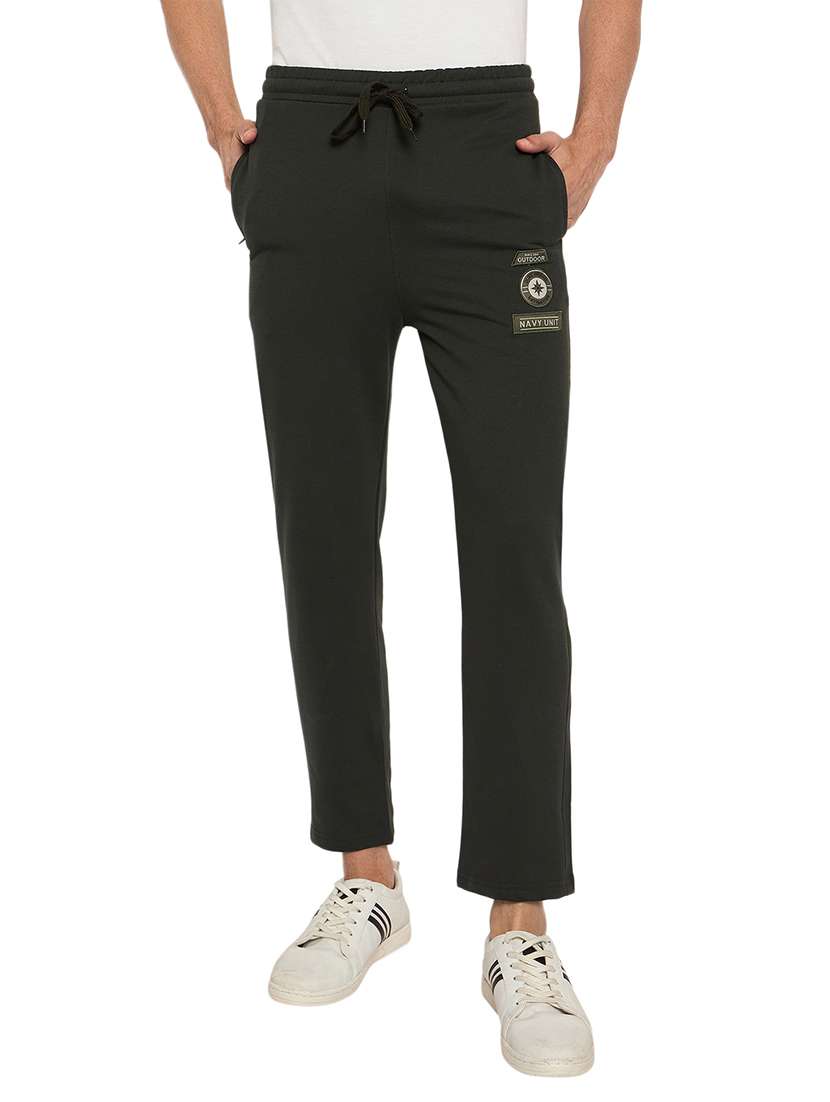 men solid mid rise regular fit track pant