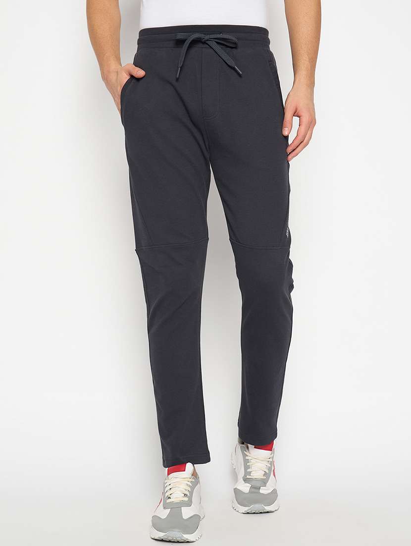 men solid mid rise regular fit track pant