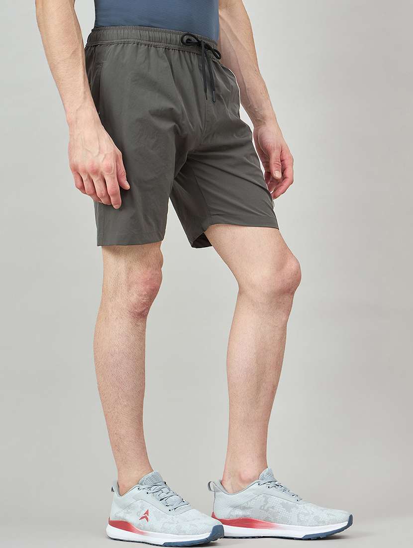 men striped mid rise regular fit shorts - 22264281 -  Standard Image - 2