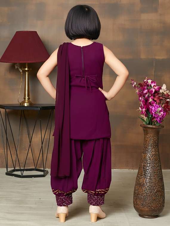 girls embroidered kurta and salwar set with dupatta - 22265841 -  Standard Image - 2