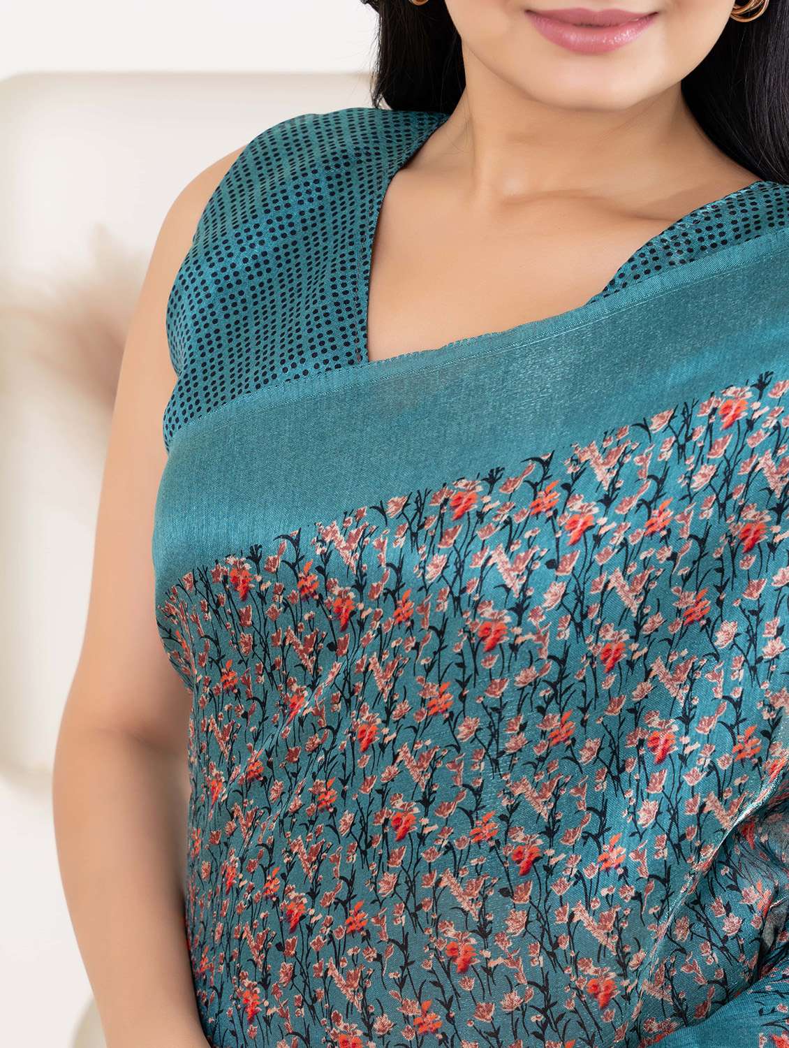 women floral printed saree with blouse - 22265900 -  Standard Image - 2