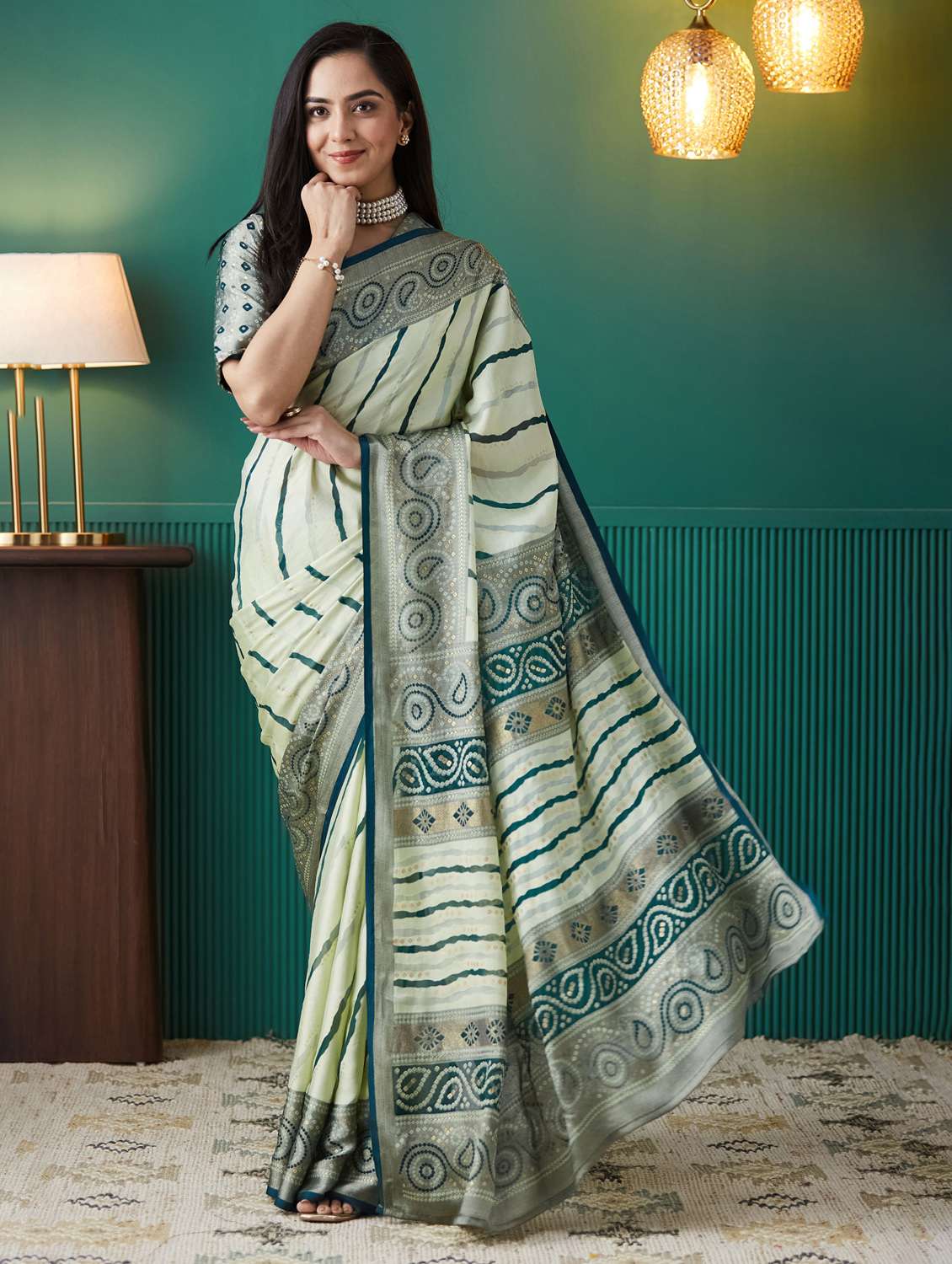 women printed casual wear saree with blouse - 22265917 -  Standard Image - 2