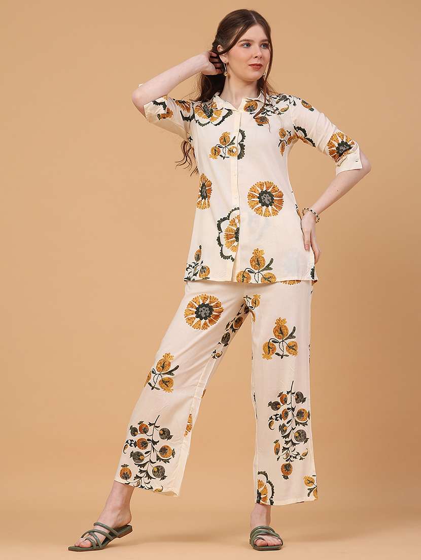 women cream co-ord set - 22266103 -  Standard Image - 2
