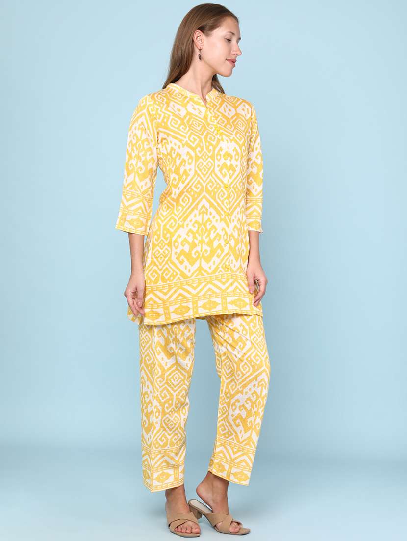 women printed three quarter sleeve ethnic co-ord set - 22266424 -  Standard Image - 2