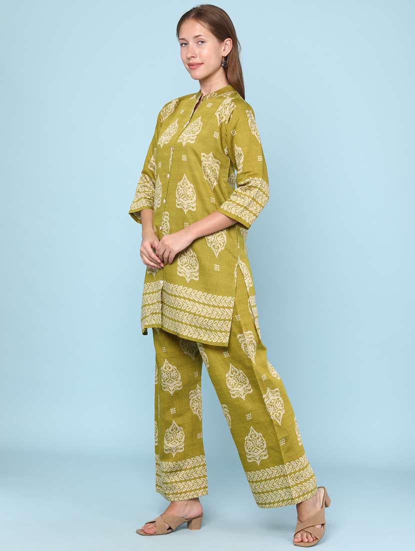 women printed three quarter sleeve ethnic co-ord set - 22266442 -  Standard Image - 2