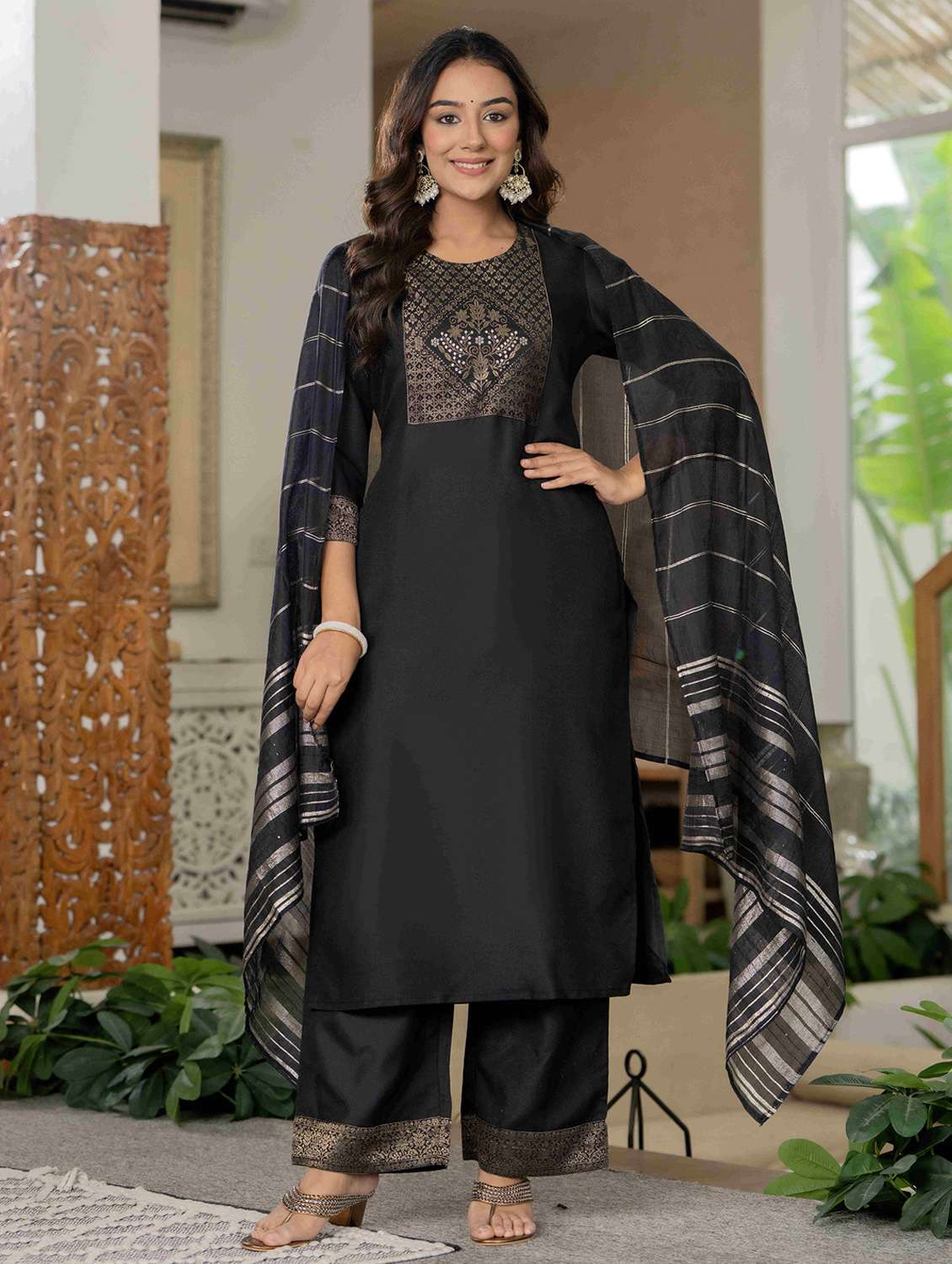 women self design three quarter sleeve kurta palazzo with dupatta set - 22266768 -  Standard Image - 2
