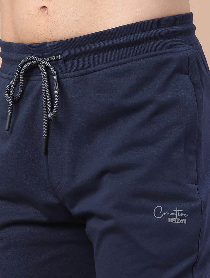 men solid mid rise regular fit shorts - 22267490 -  Standard Image - 2