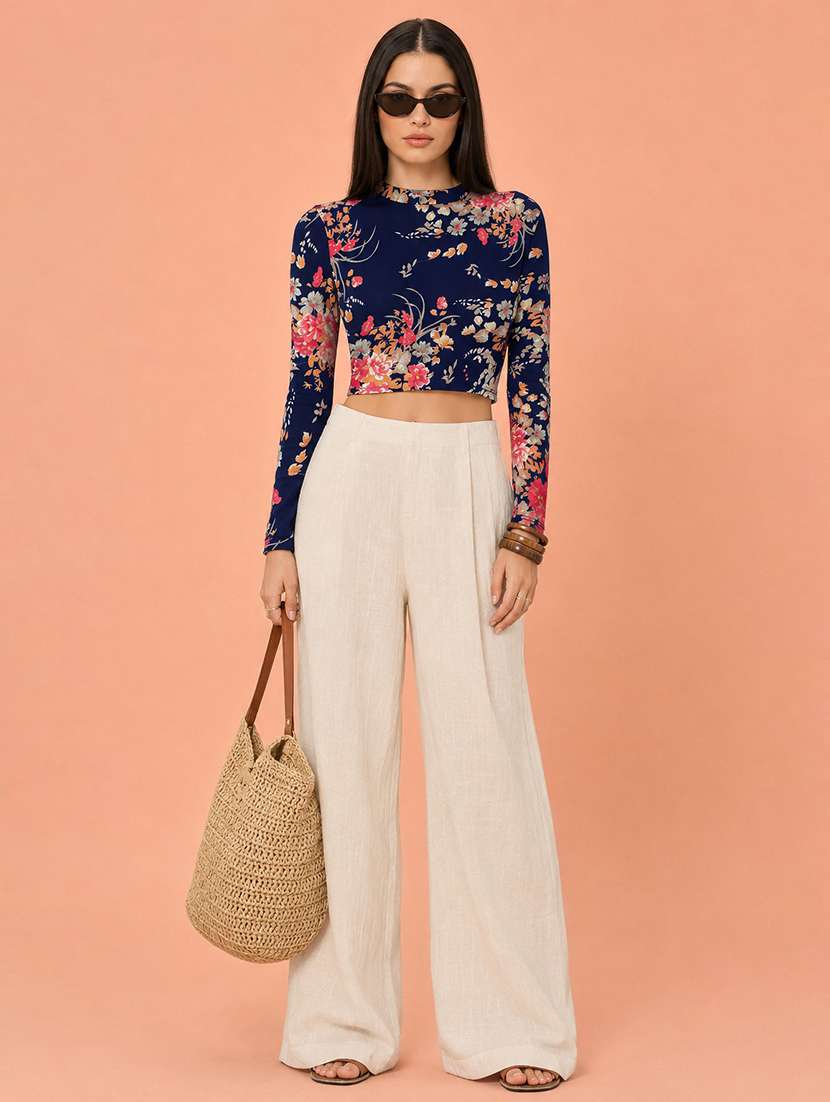 women floral print long sleeve crop top - 22268030 -  Standard Image - 2