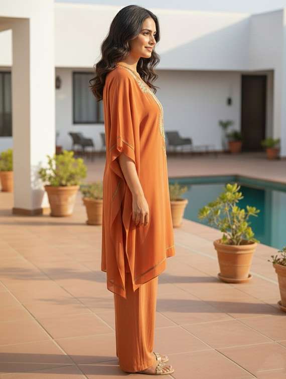 women embroidered kimono sleeve kaftan kurta - 22270686 -  Standard Image - 2