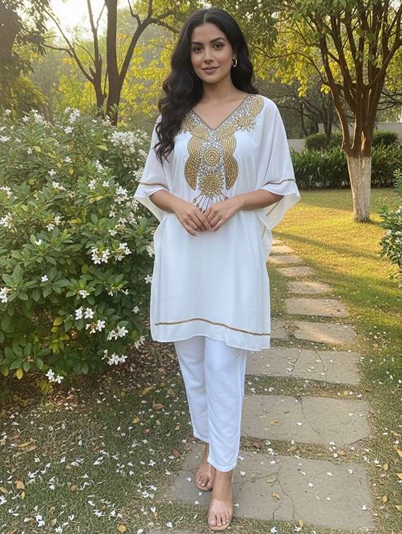 women embroidered kimono sleeve kaftan kurta