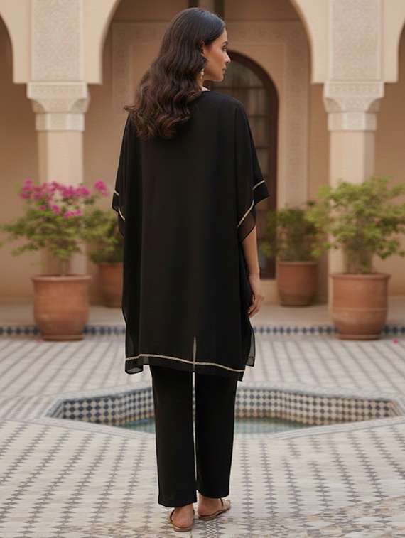 women embroidered kimono sleeve kaftan kurta - 22270689 -  Standard Image - 2