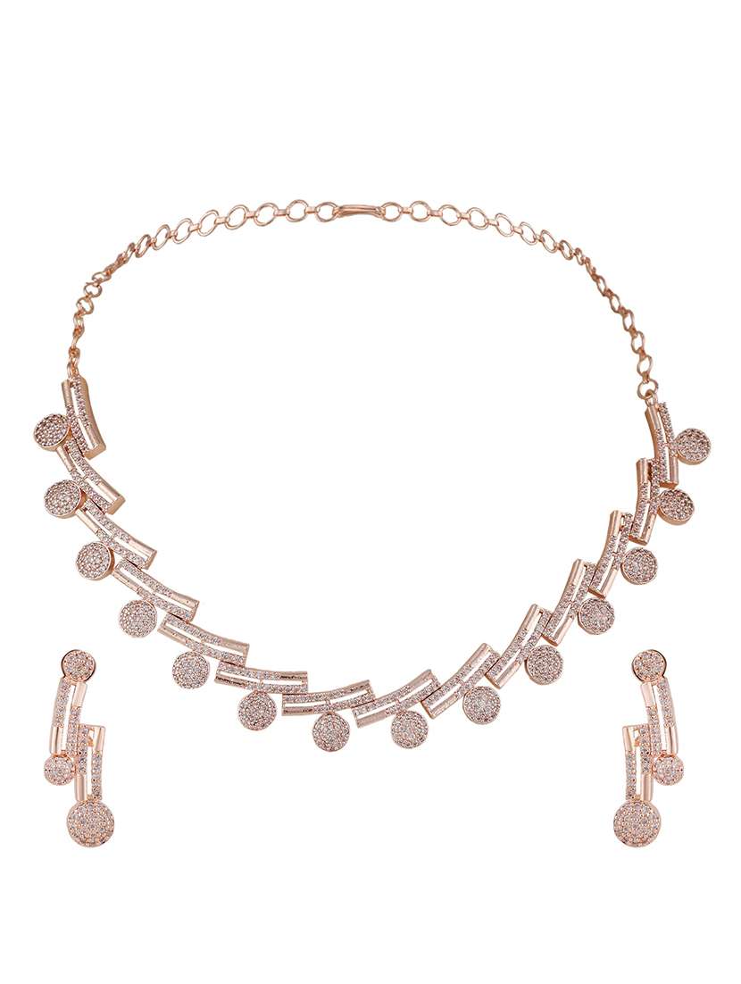 women diamonds studded necklace set - 22271848 -  Standard Image - 2