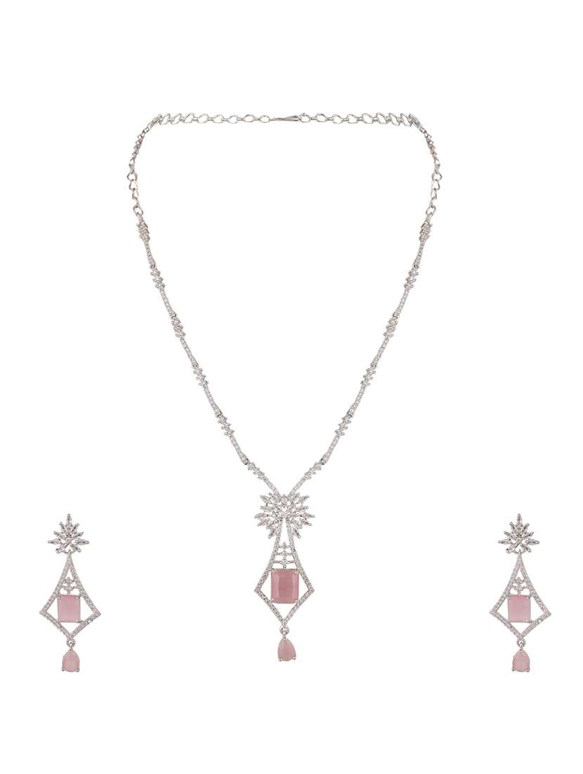 women diamonds studded necklace set - 22271849 -  Standard Image - 2