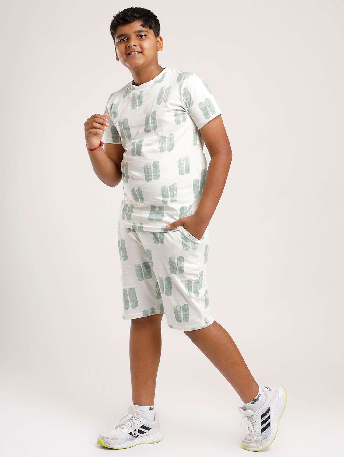 boys printed short sleeve t-shirt and shorts set