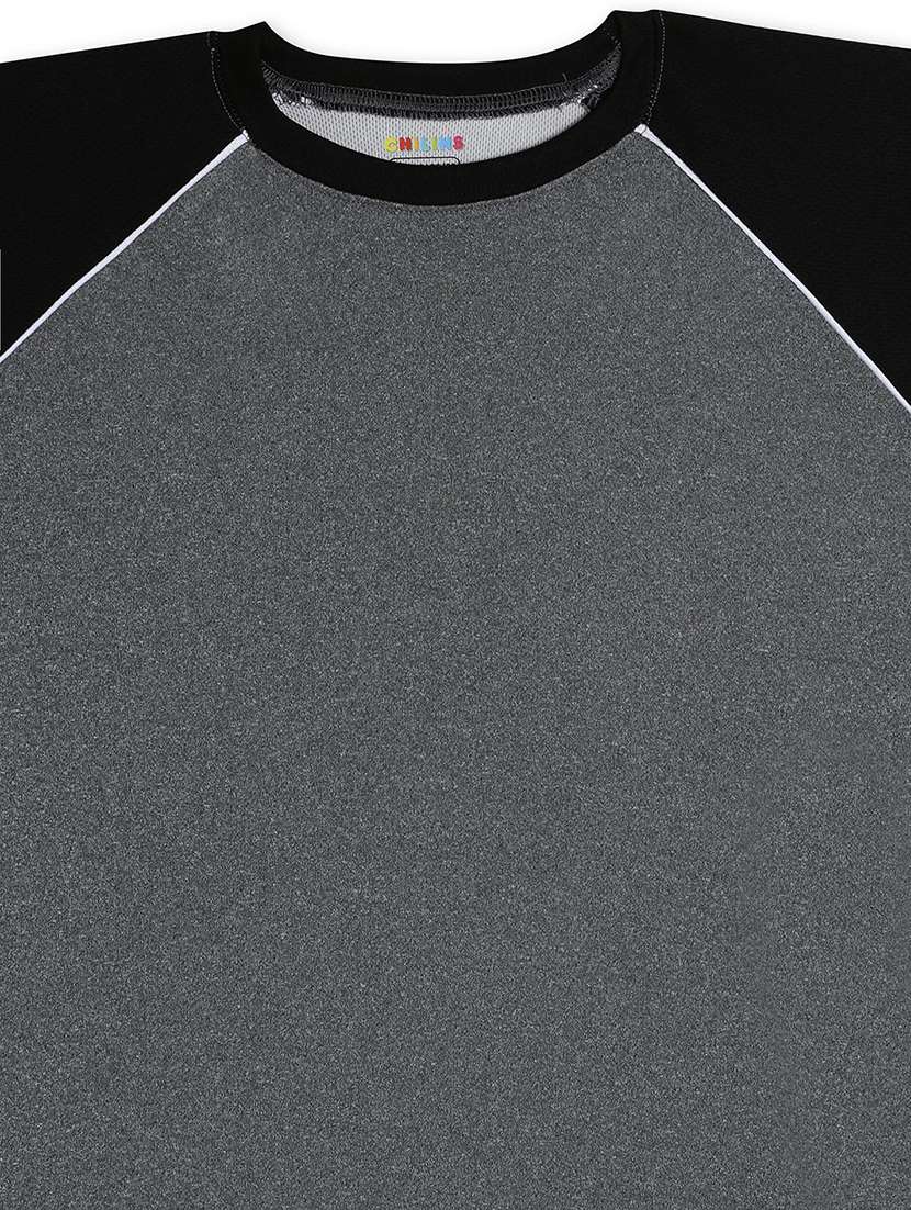 boys solid short sleeve t-shirt - 22272379 -  Standard Image - 2