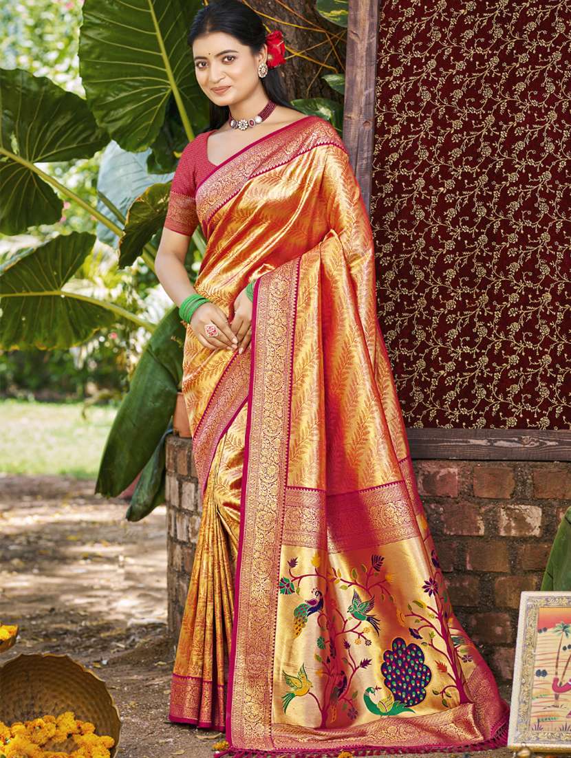 women self design kanjivaram saree with blouse
