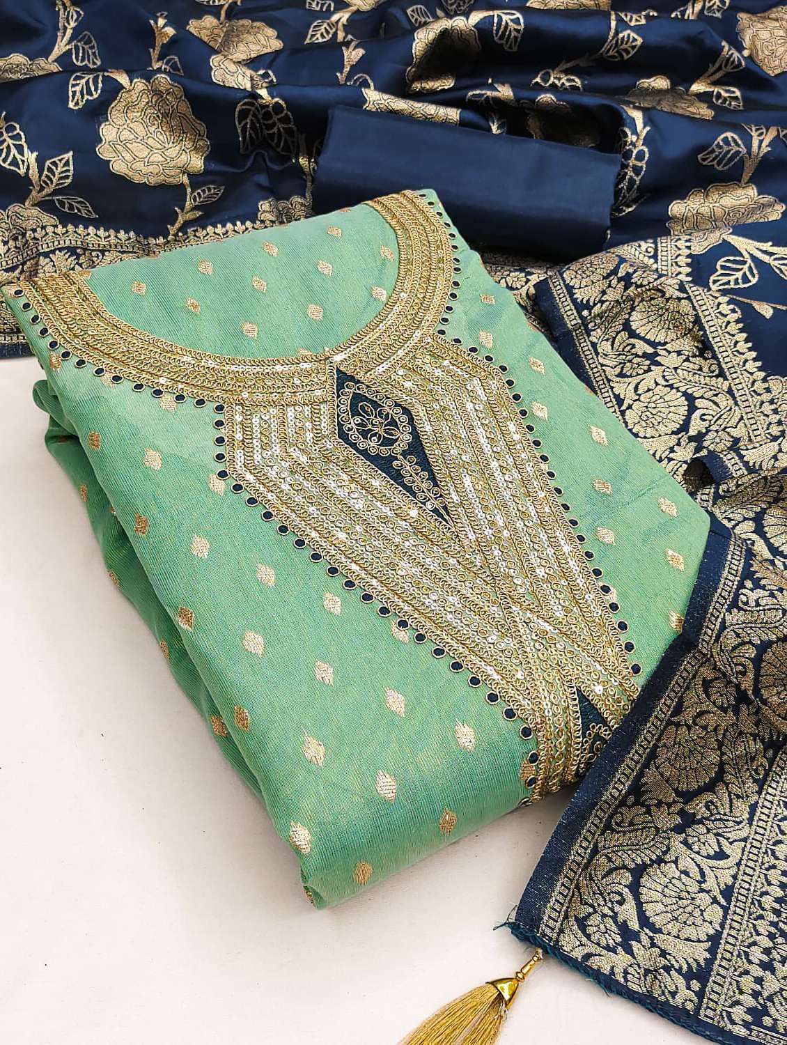 women self design embroidered unstitched suit set - 22272726 -  Standard Image - 2