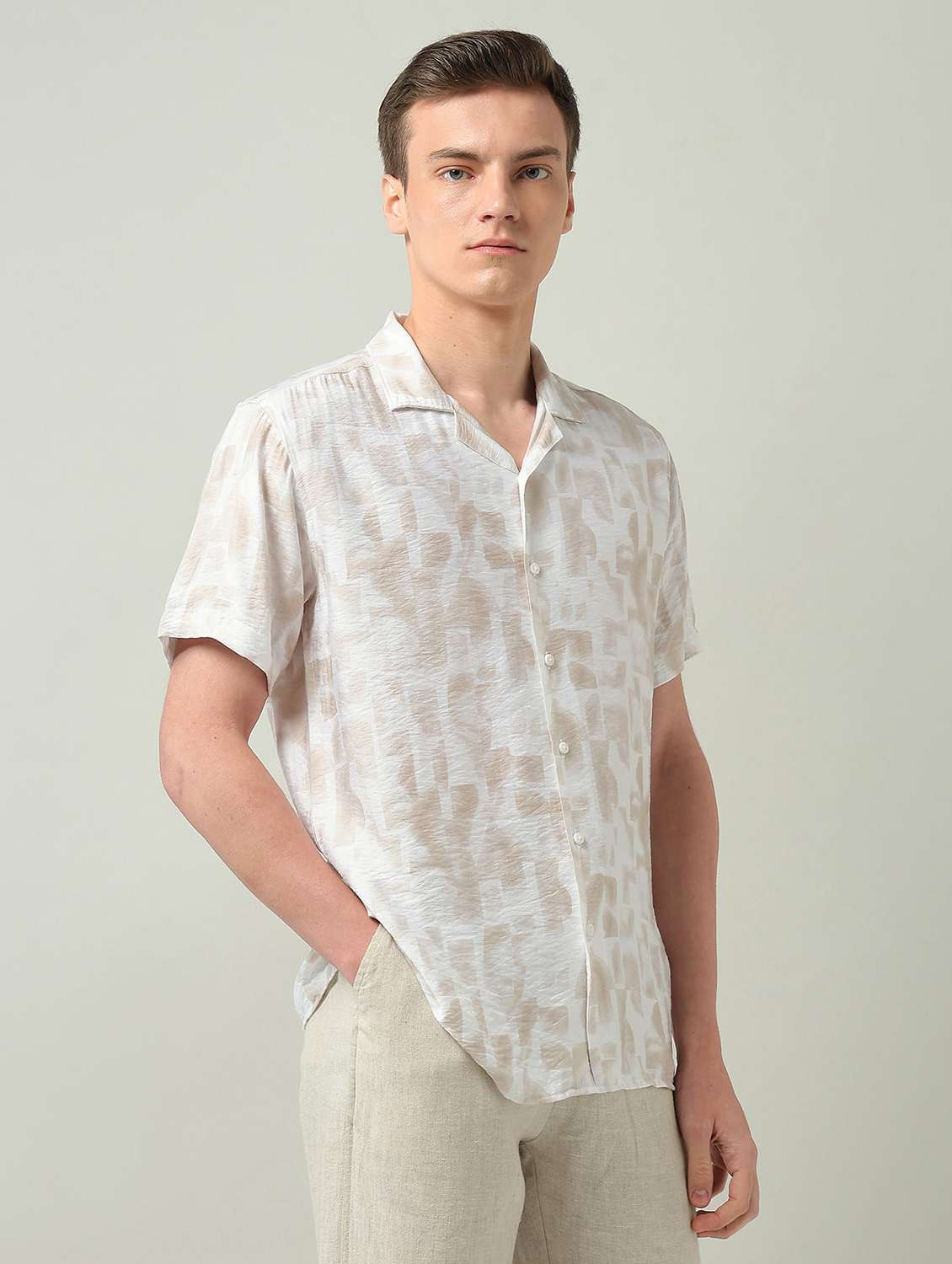 Men Printed Short Sleeve Regular Fit Casual Shirt - 22272878 -  Standard Image - 2