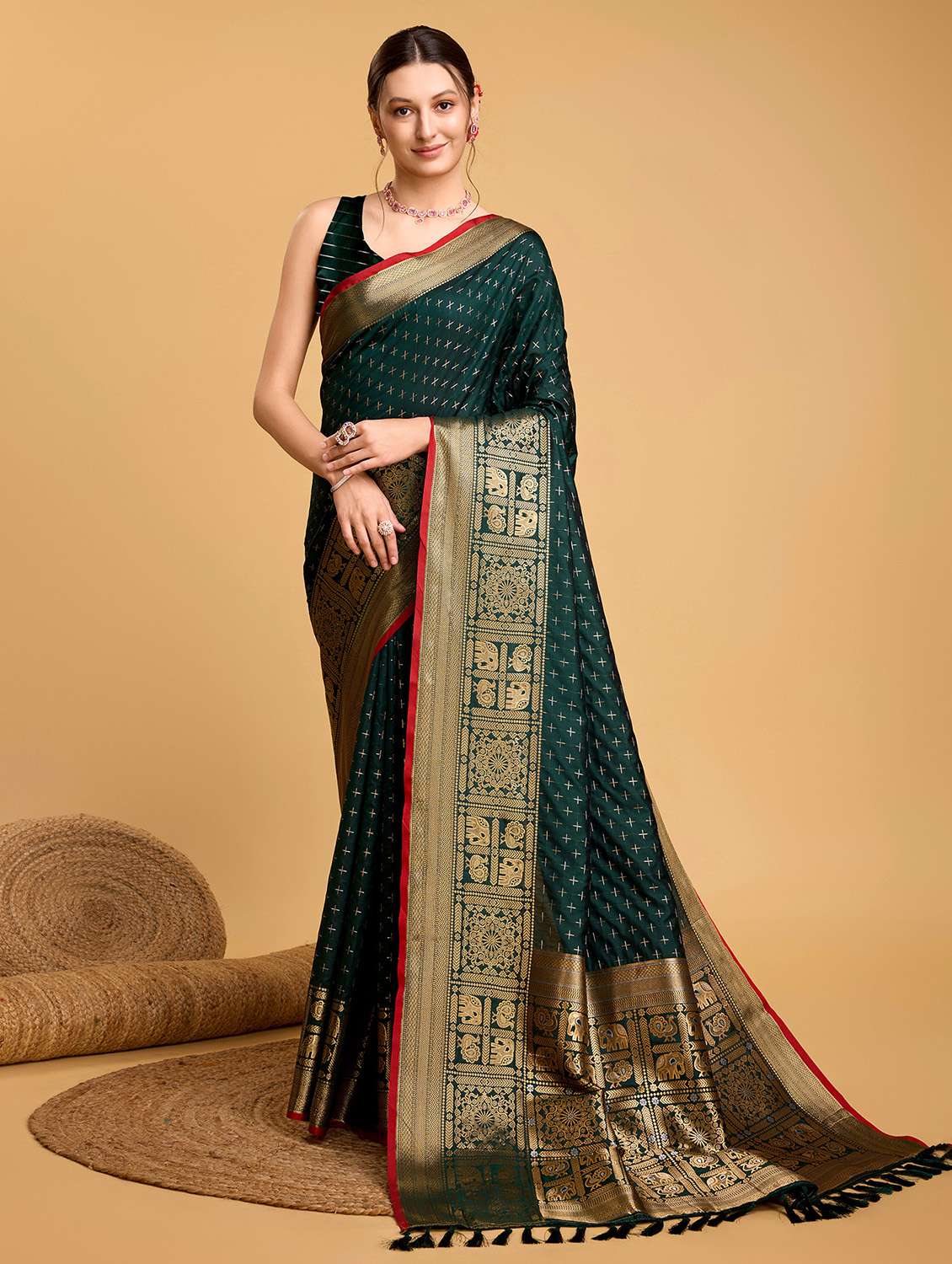 women self design banarasi saree with blouse - 22274024 -  Standard Image - 2