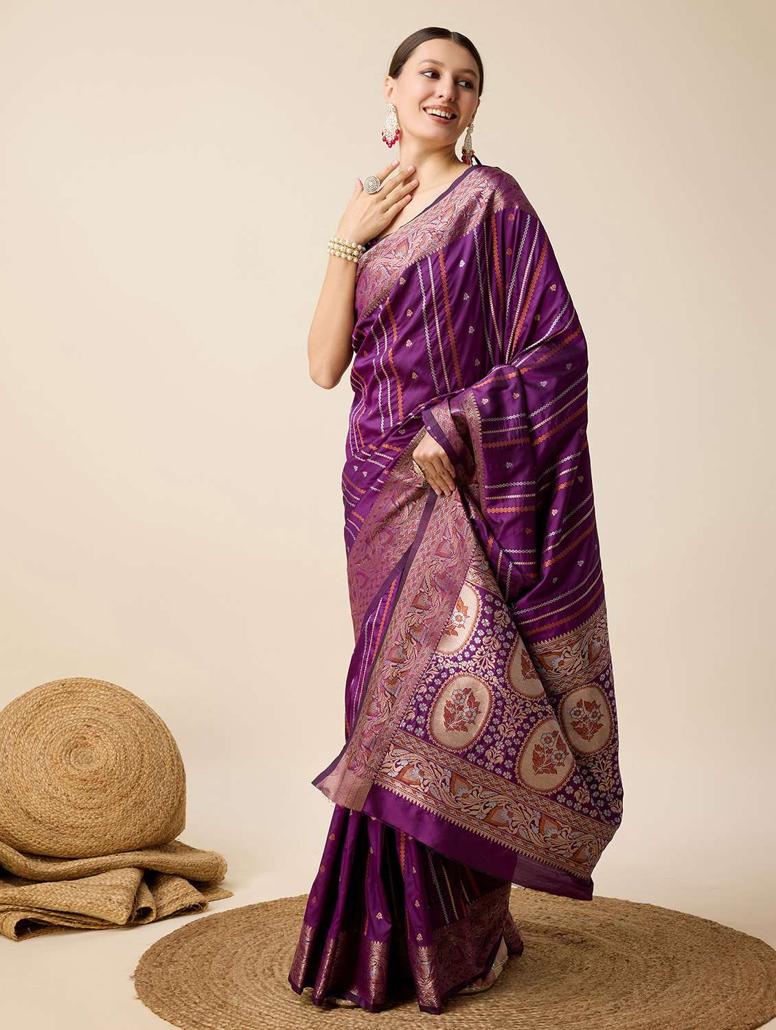 women self design banarasi saree with blouse - 22274054 -  Standard Image - 2