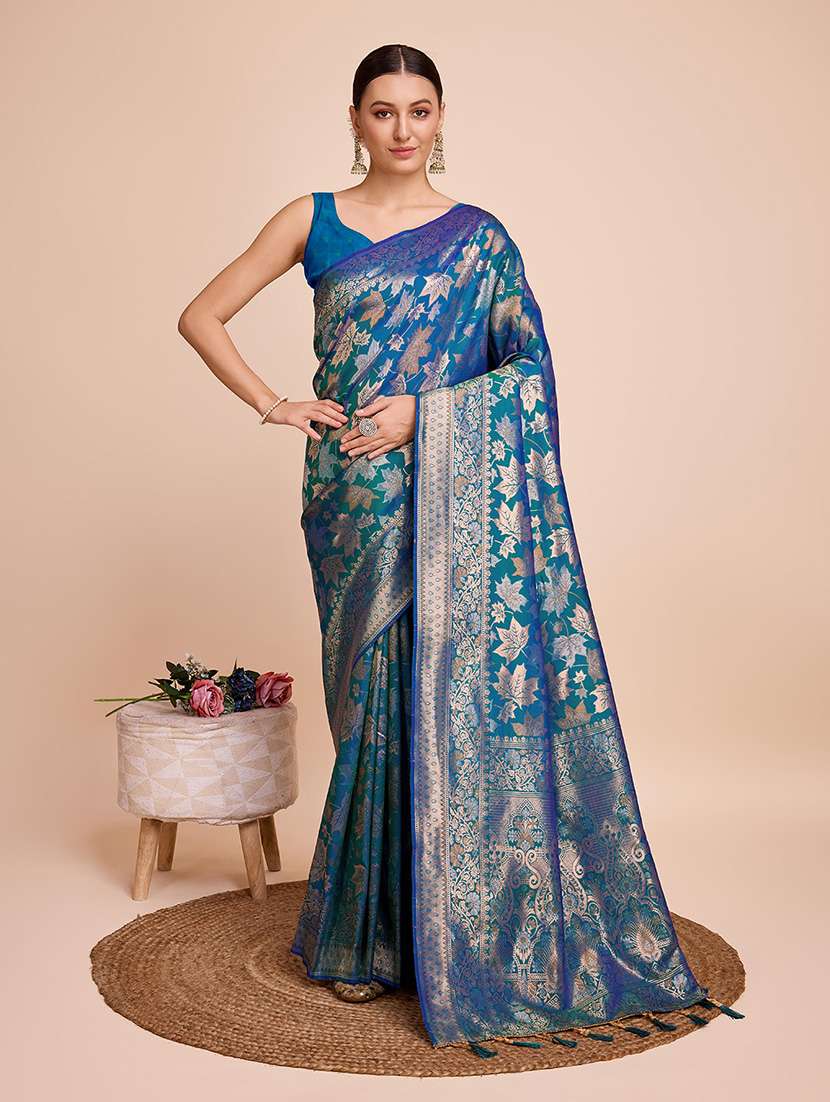 women self design banarasi saree with blouse