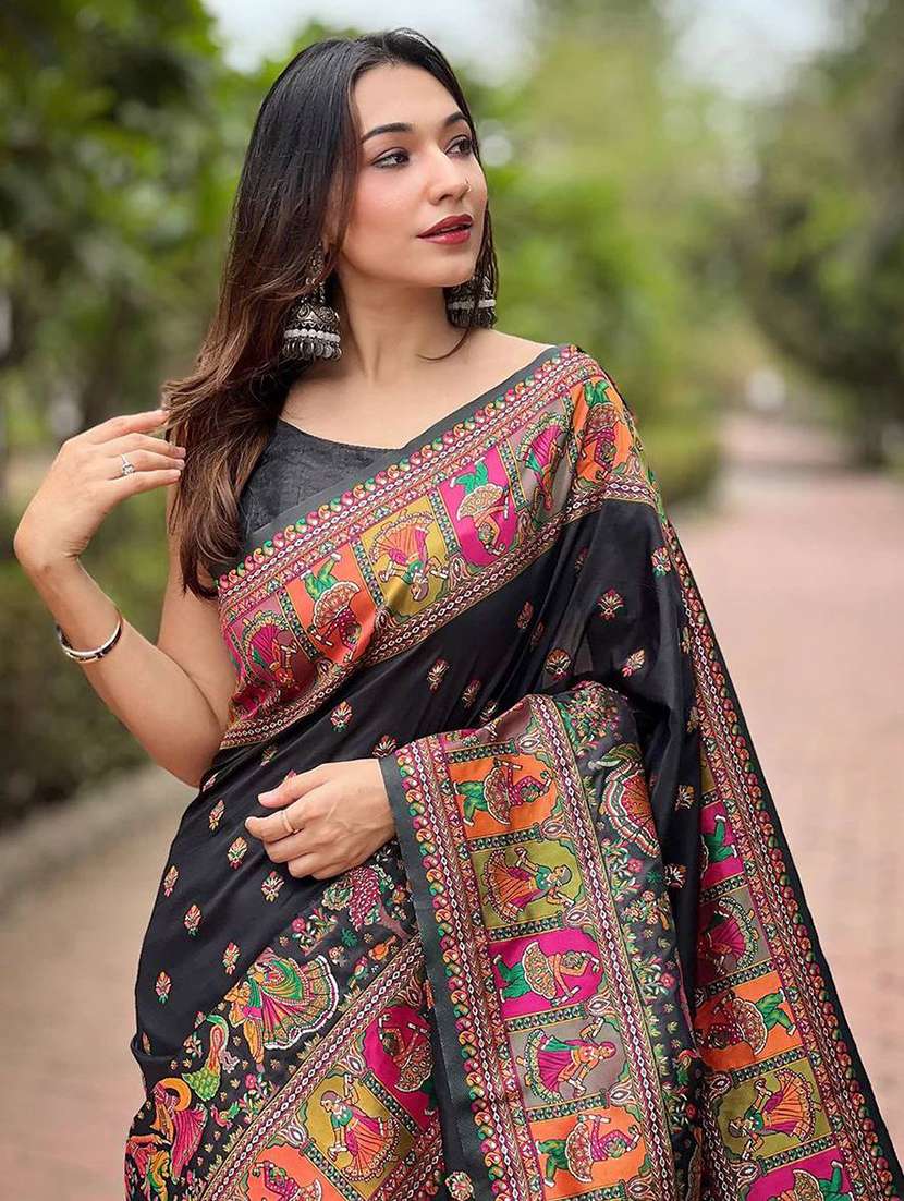 women self design bordered saree with blouse - 22274206 -  Standard Image - 2