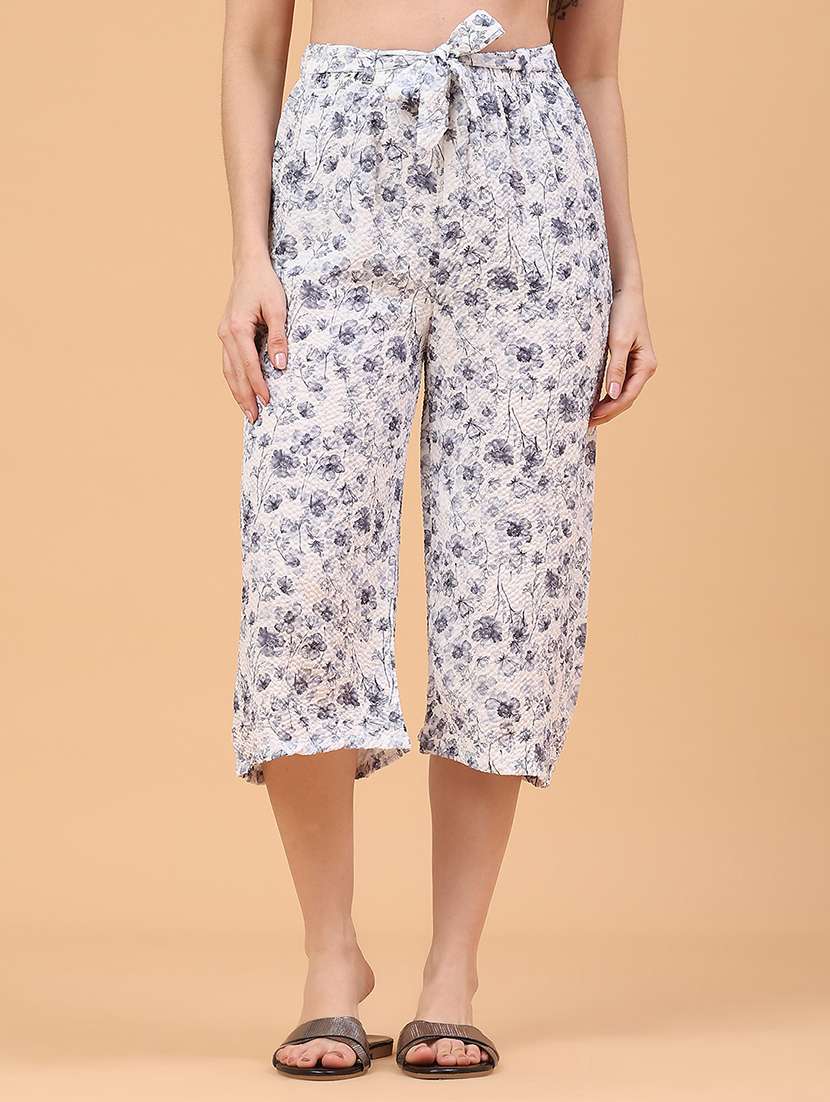 women printed mid rise capri