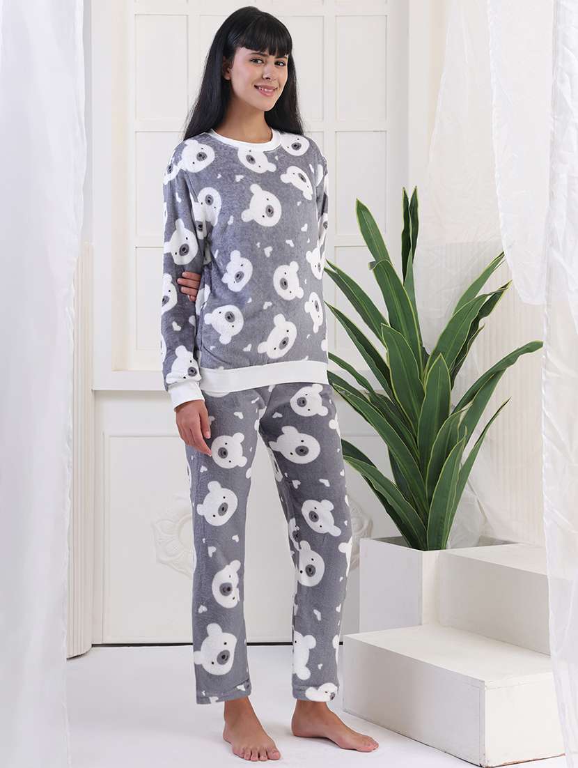 women printed winter wear nightwear pyjama set - 22275307 -  Standard Image - 2