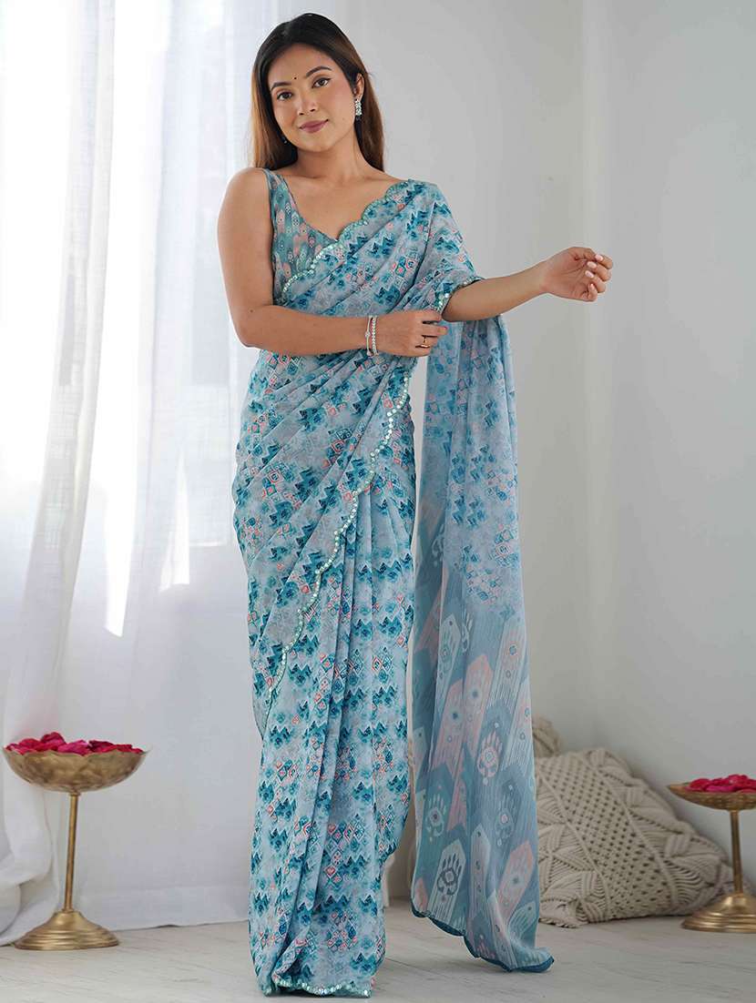 women printed casual wear saree with blouse