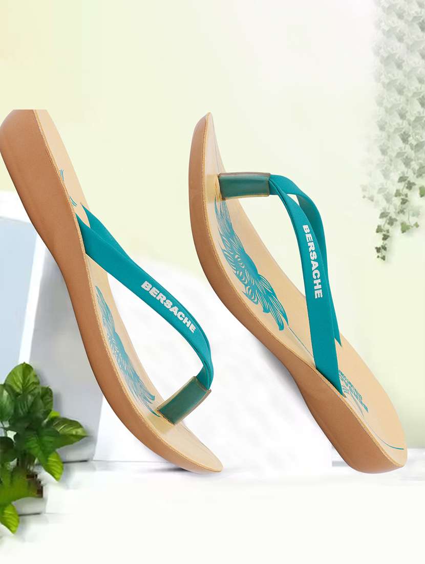 women solid slip on flip flop