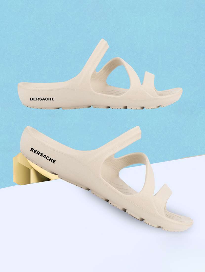 women solid slip on flip flop