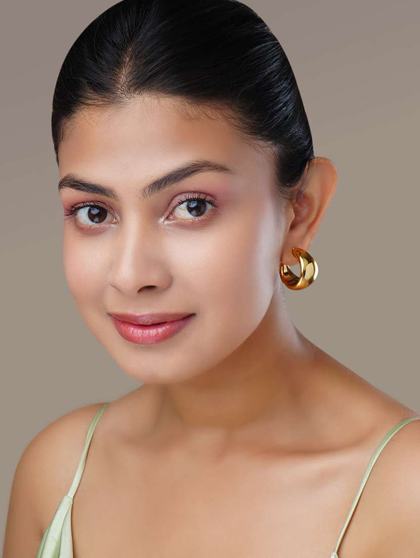 women gold plated hoop earring - 22277927 -  Standard Image - 2