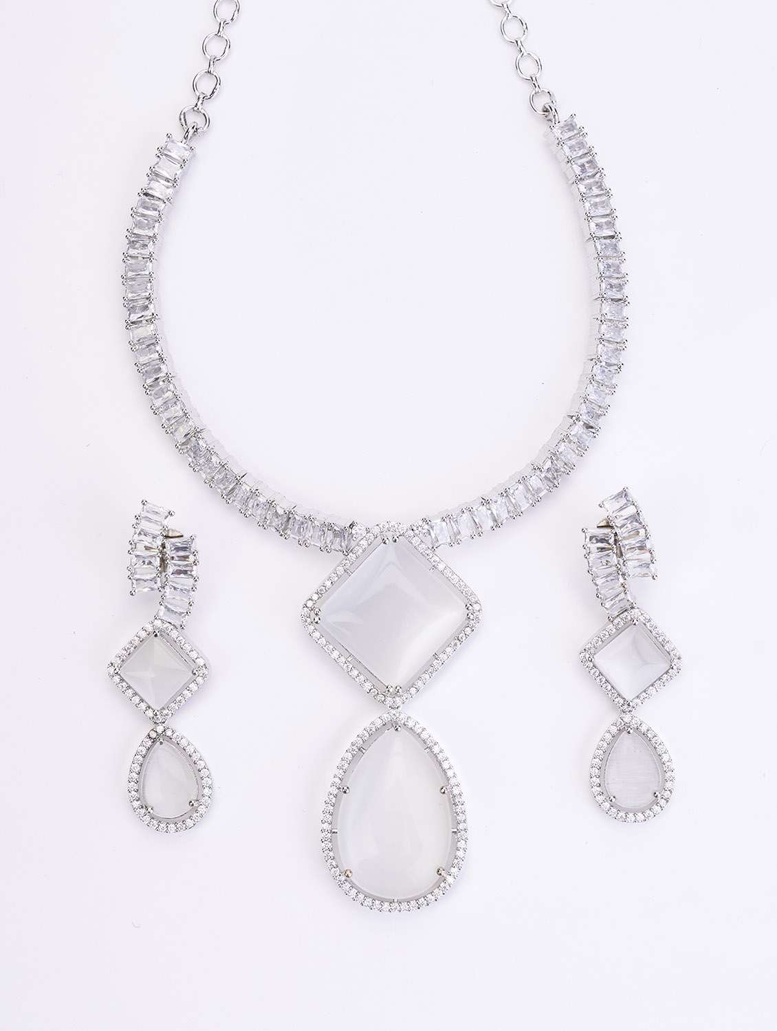 women stone studded necklace and earring set - 22278007 -  Standard Image - 2