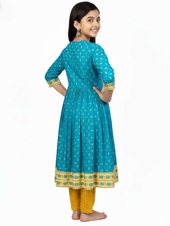 girls printed three quarter sleeve kurta - 22278358 -  Standard Image - 2