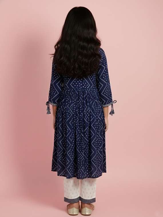 girls printed three quarter sleeve kurta - 22278368 -  Standard Image - 2