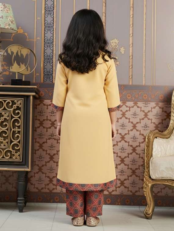 women three quarter sleeve kurta - 22278383 -  Standard Image - 2