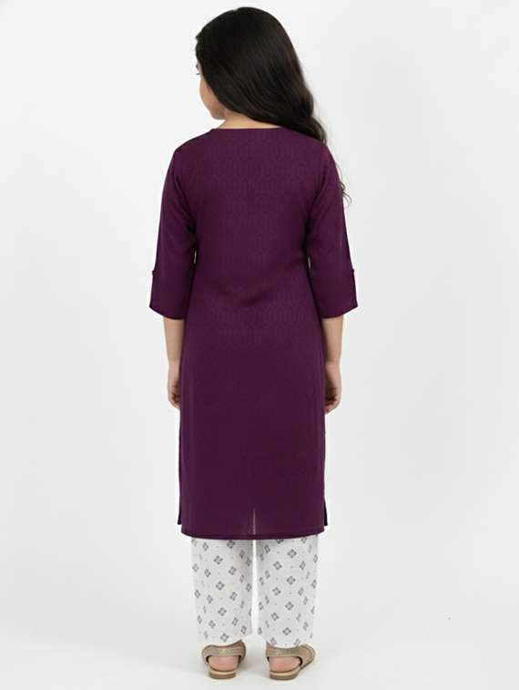 girls self design three quarter sleeve kurta - 22278404 -  Standard Image - 2