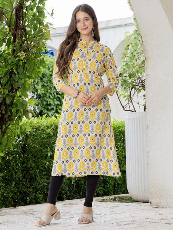 women printed three quarter sleeve straight kurta