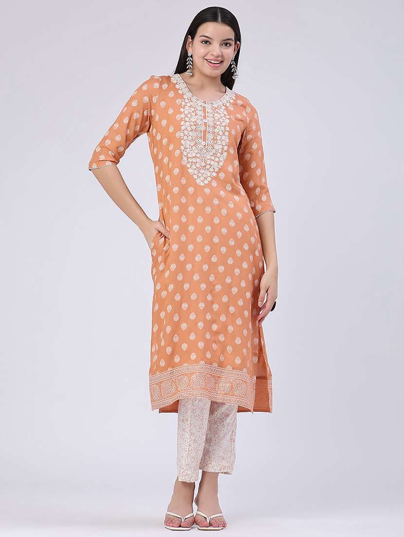 Girls Printed Three Quarter Sleeves Kurta And Pant Set - 22279018 -  Standard Image - 2