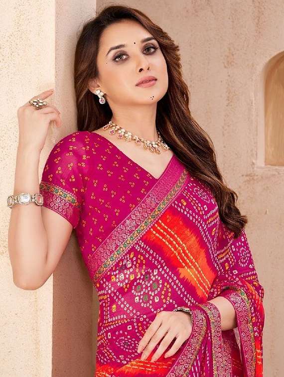 women printed casual wear saree with blouse - 22279100 -  Standard Image - 2