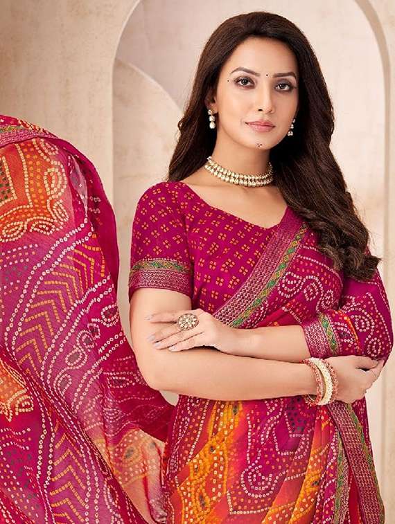 women printed casual wear saree with blouse - 22279110 -  Standard Image - 2