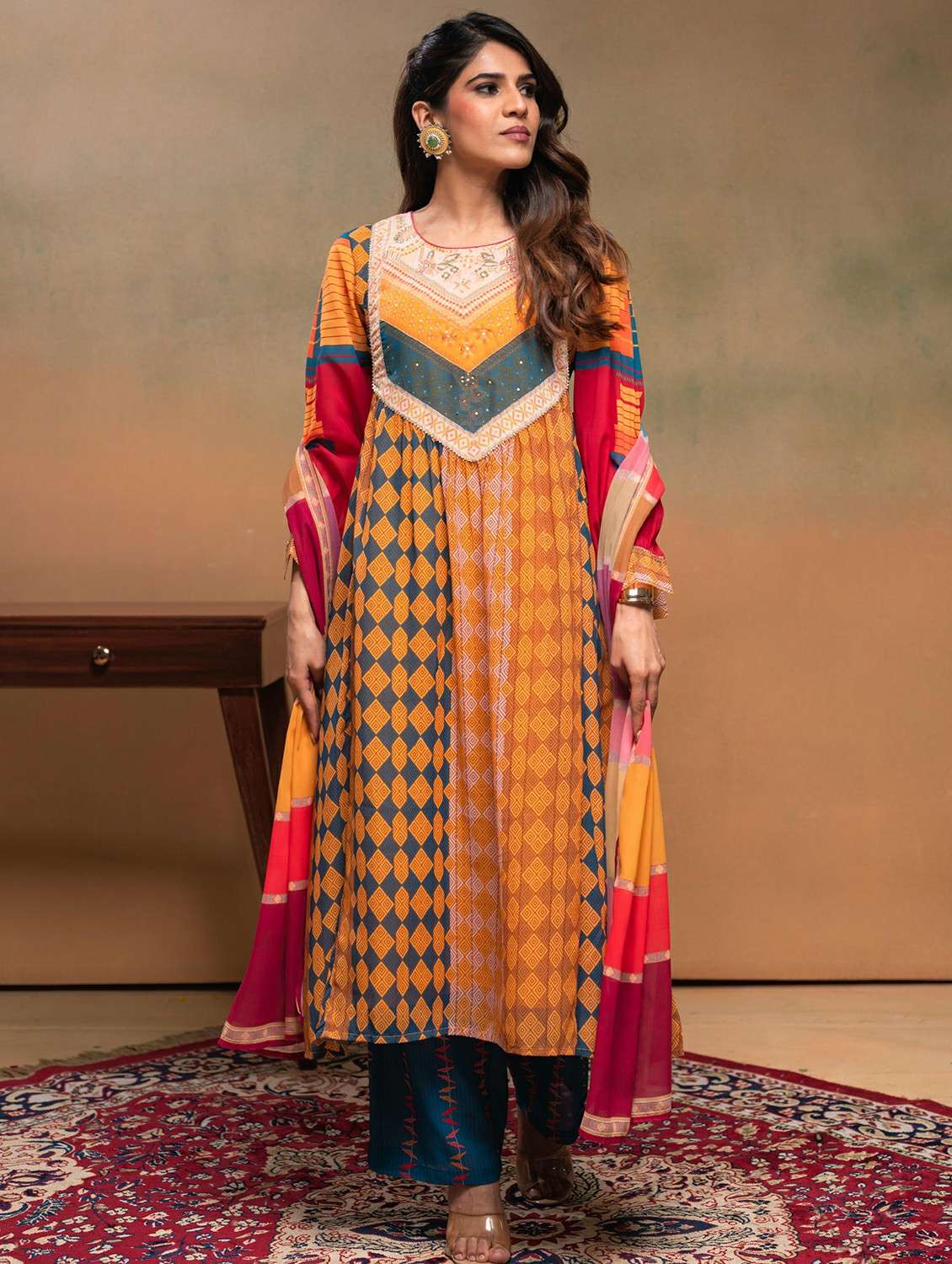 women printed long sleeve kurta pant with dupatta set - 22279286 -  Standard Image - 2