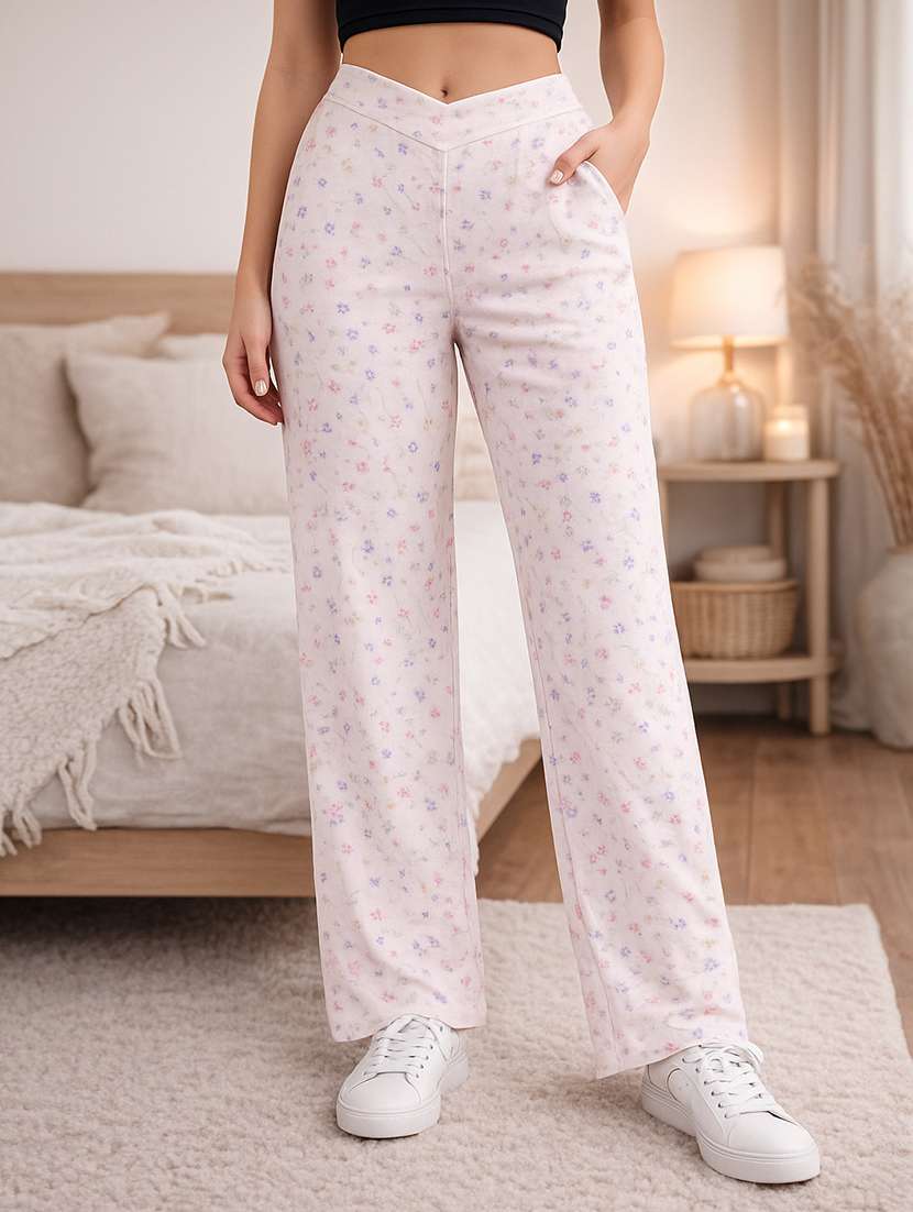 women printed mid rise track pant