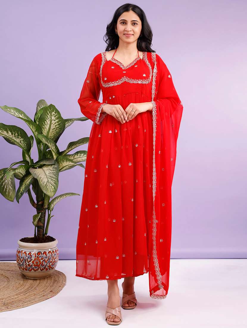 women solid with work three quarter sleeve kurta with dupatta set