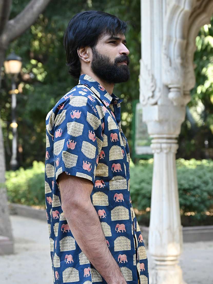 men printed collared short sleeve casual shirt - 22280773 -  Standard Image - 2