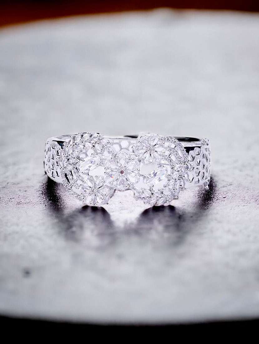 graceful flower kada bracelet