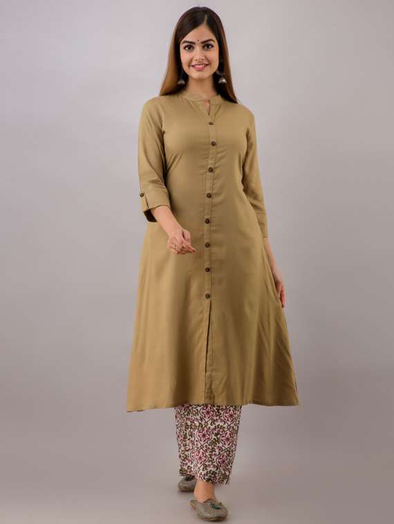 women solid three quarter sleeve kurta pant set