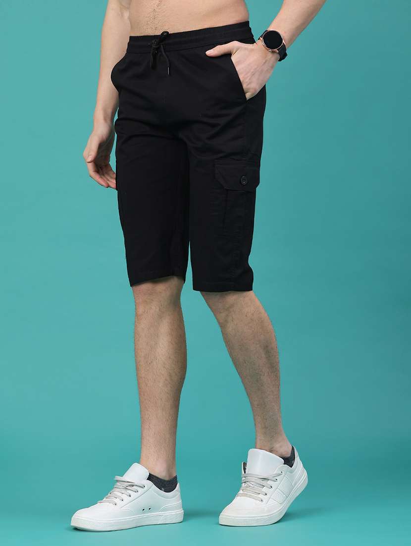 men solid mid rise cargo shorts - 22281791 -  Standard Image - 2
