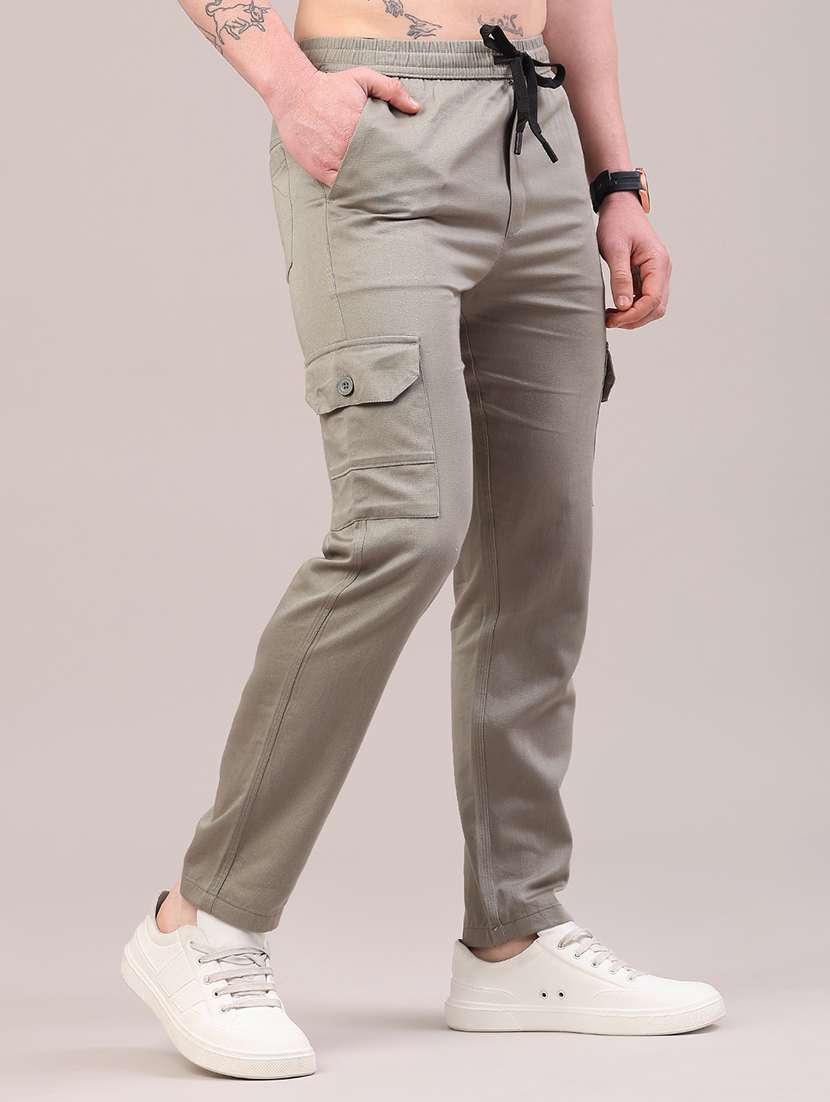 men solid mid rise regular fit cargo  - 22281854 -  Standard Image - 2